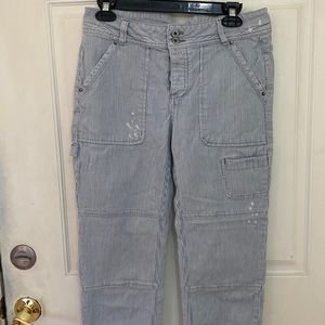 Free People pinstriped pants. High waist cargo. Size 4